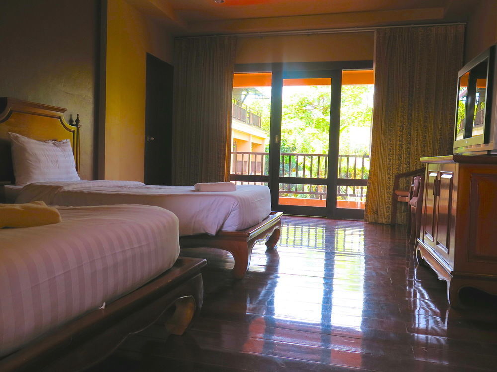 Khaolak Mohin Tara Resort - Sha Certified Кхаулак Экстерьер фото