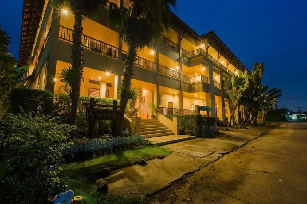 Khaolak Mohin Tara Resort - Sha Certified Кхаулак Экстерьер фото